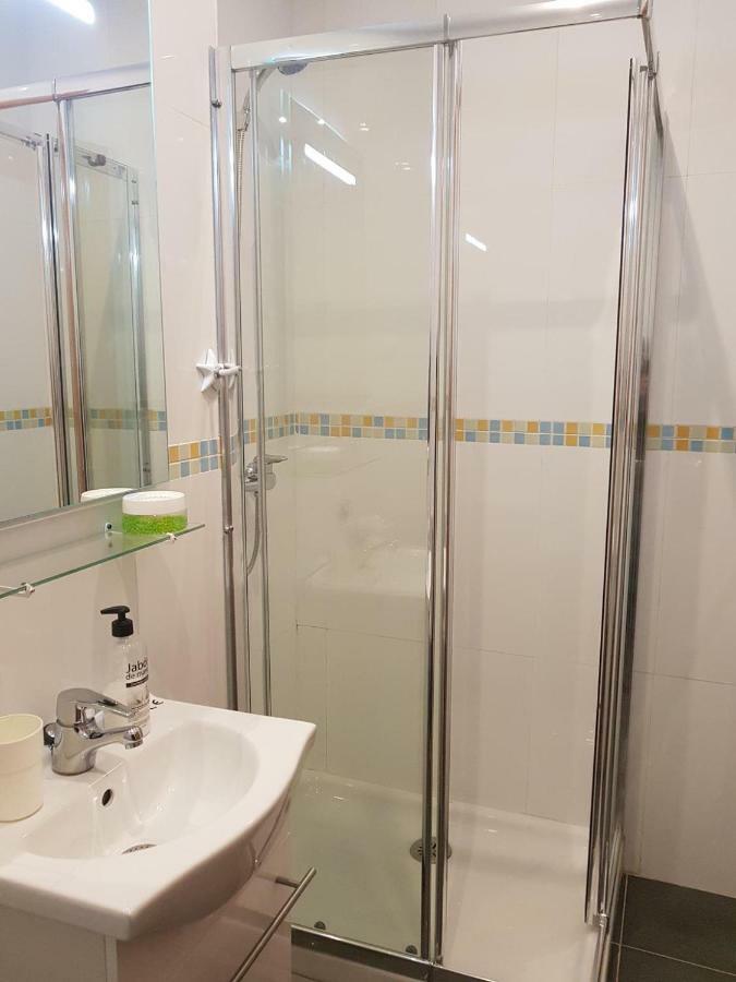 Julias Apartment مالقة المظهر الخارجي الصورة